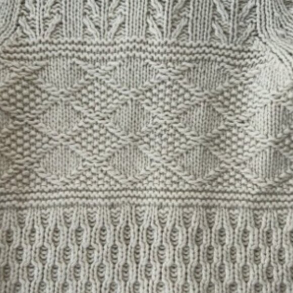 American Eagle Lambswool Cardigan Hooded Hand Knit Sweater Women's Size Large - Picture 9 of 14